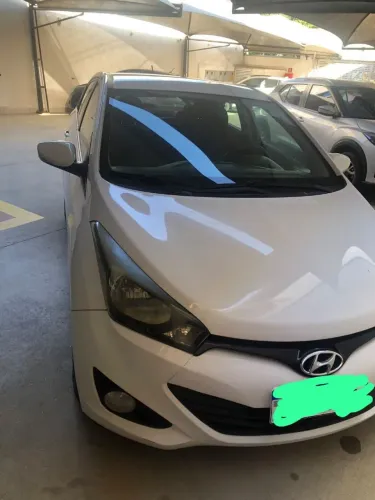 Hyundai HB20S C.style/c.plus1.6 Flex 16V Aut. 4P 2014