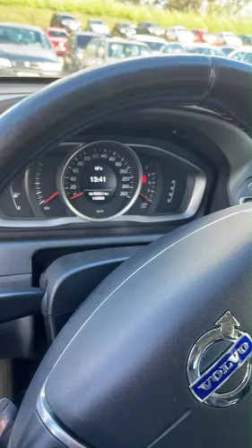 Volvo XC 60 T-5 Kinetic 2.0 245cv FWD 5P 2016