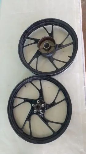 Vendo rodas pé de galinha