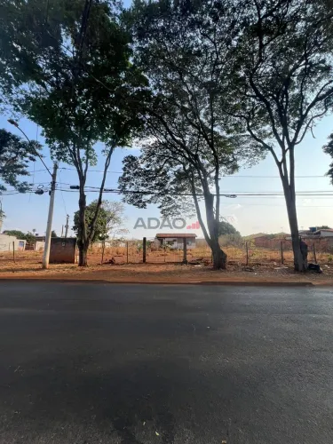 Lote a venda no Estrela Dalva