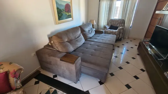 Sofá 4 lugares com chess