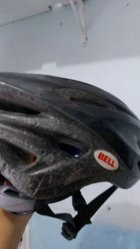 Capacete bike ventura ..Bell com viseira