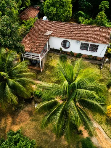Sítio exclusivo disponível para venda próximo ao centro de Alfredo  Chaves ES
