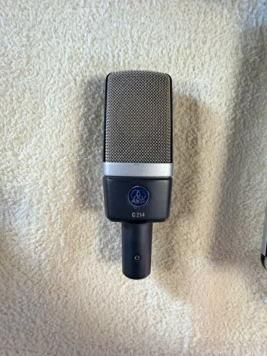 Microfone Condensador Profissional AKG C214