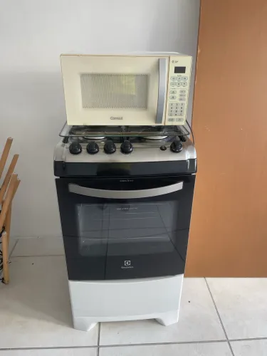 Fogão e Microondas