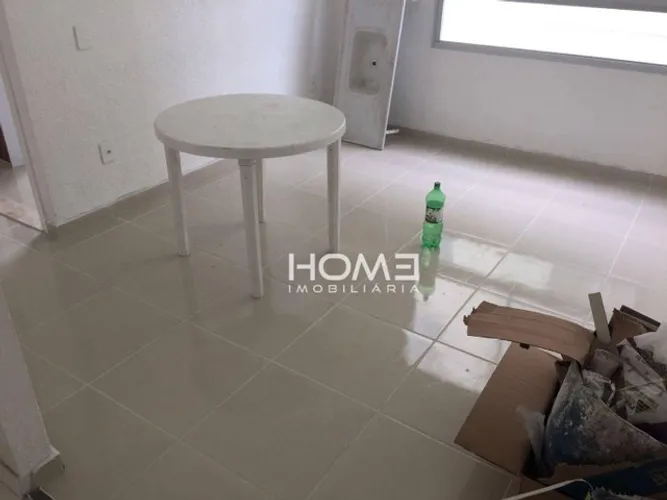 Apartamento com 2 dormitórios à venda, 44 m² por R$ 159.000,00 - Campo Grande - Rio de Jan