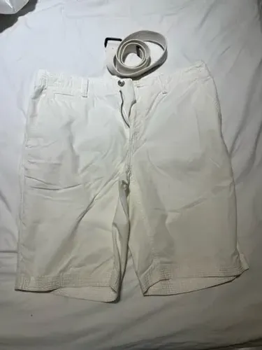 Bermuda calvin klein original tamanho 43