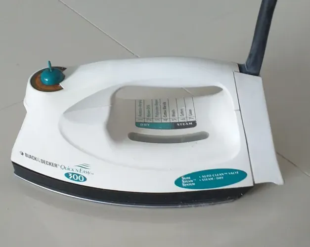 Ferro de passar Black e Decker