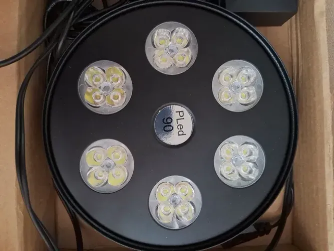 Super Strobo led 90 watts Partylight
