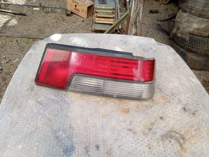 Lanterna Peugeot 405 de 1996 a 1998