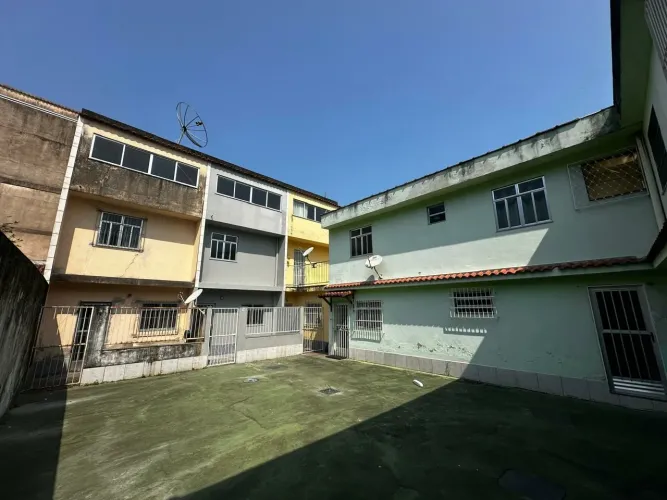 TRIPLEX DE FUNDOS A VENDA EM MURIQUI