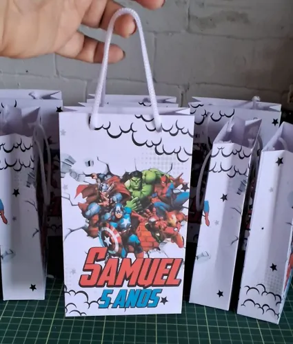 10 Sacolinhas personalizadas por R$25