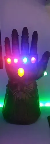 Manopla Do Infinito Eletrônica Thanos Marvel Legends Hasbro