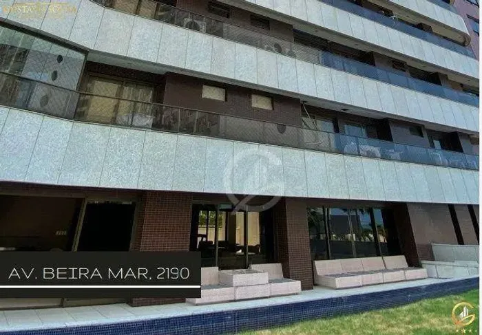 Apartamento no Condomínio Vitral dos Mares.