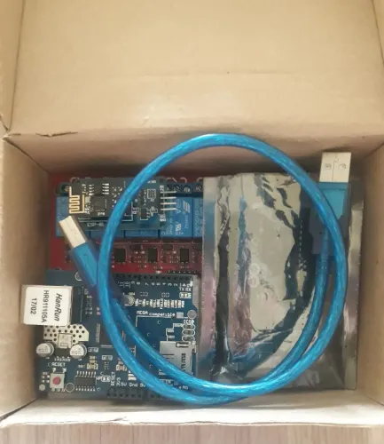 Kit Arduino uno + placa ethernet + wifi Esp 8266 + placa de rele + cabo USB