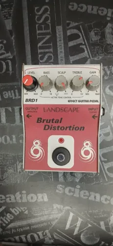 Pedal Brutal Distortion Landscape