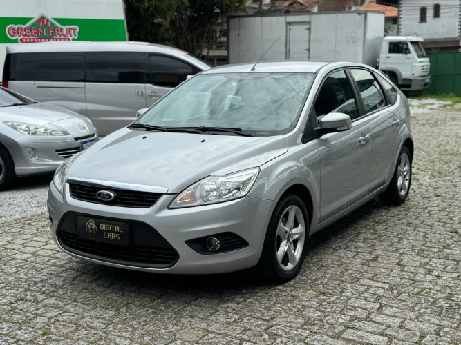 Ford Focus 1.6 S/se/se Plus Flex 8v/16v 5P 2013