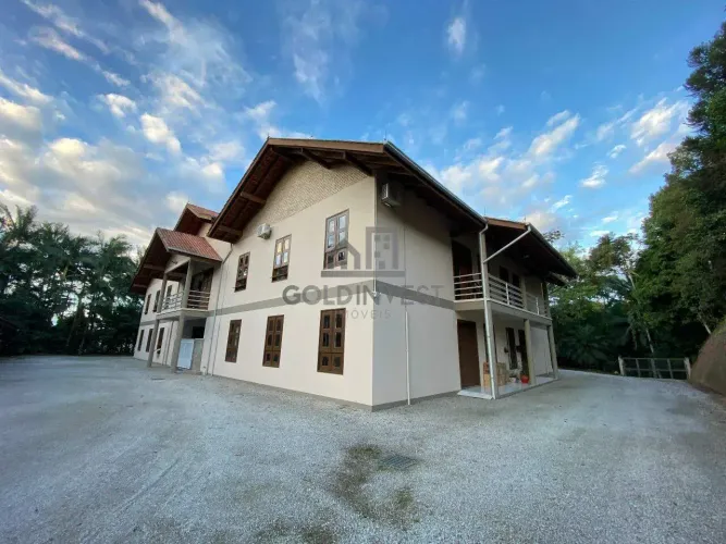 Apartamento semi mobiliado com 3 dormitórios no bairro Volta Grande-Brusque!!