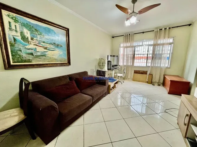 Apartamento á venda 2 quartos 1 vaga no Campo Grande Santos/SP