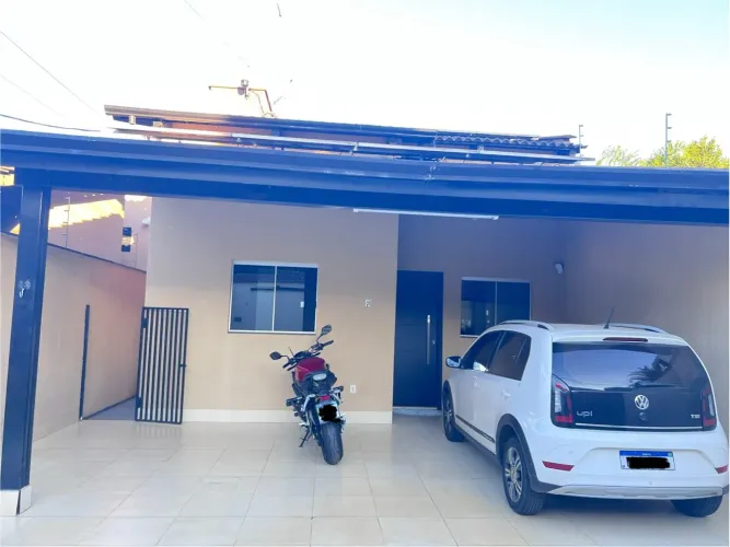 Vendo casa senador Canedo , bairro alvorada perto do bretas.