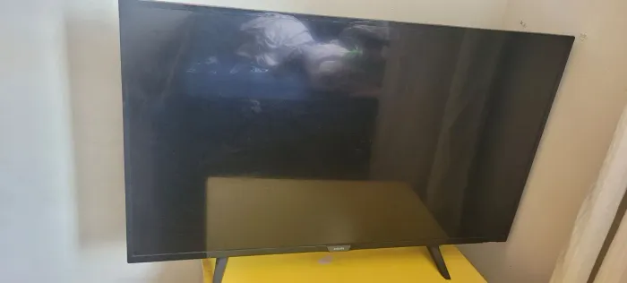 Tv para retirada de peças 