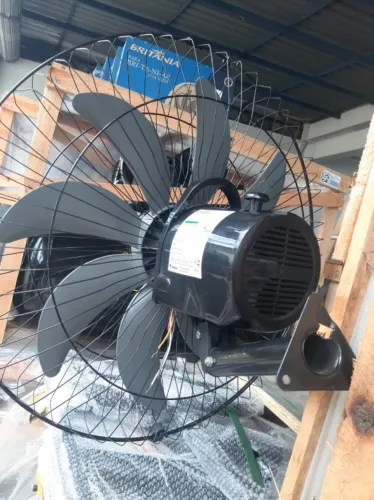 Ventilador De Parede Britânia Turbo