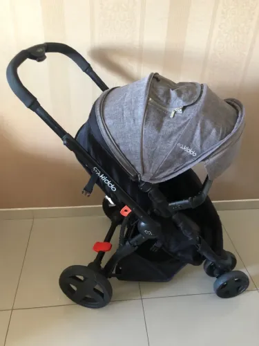 CARRINHO DE BEBÊ REVERSÍVEL (MOISÉS)