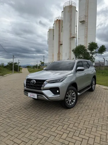 Toyota Hilux SW4 SRX 4X4 2.8 TDI 16V Dies. Aut. 2021