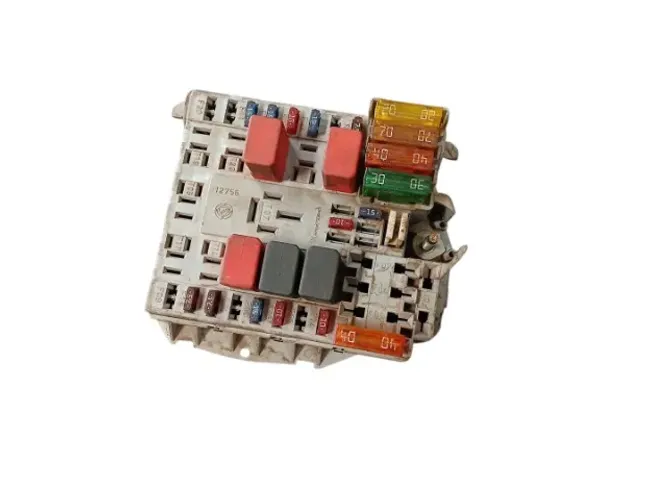 Caixa de fuzivel 46843467 semi novo original fiat Palio