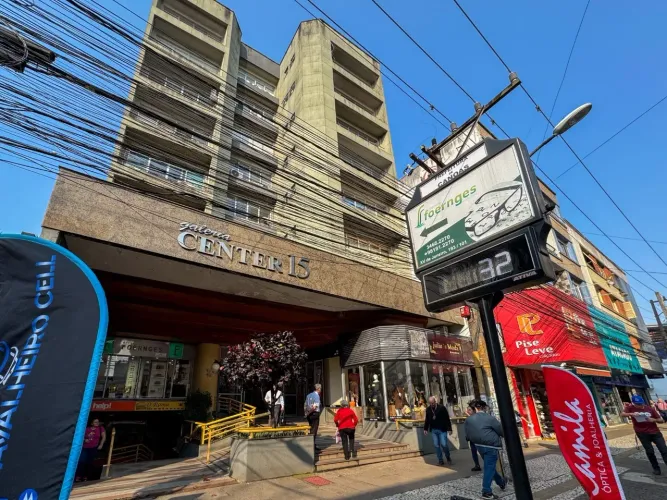 Loja em galeria no Centro de Canoas para locação com 30m².