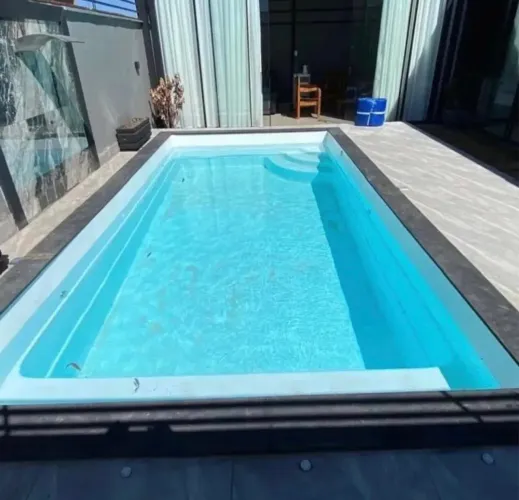 Piscina de fibra completa aquecida 