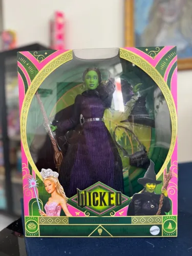 Elphaba deluxe mattel