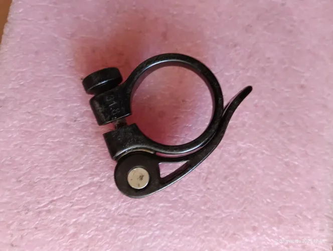 Abraçadeira de Selim para Bicicleta