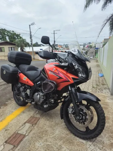 EXCENTE MOTOCICLETA SUZUKI VSTROM 650, 2013
