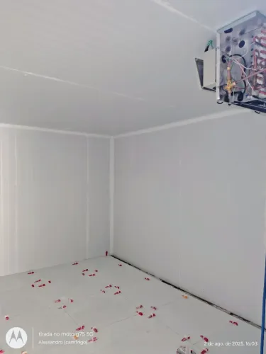construção de câmara frigorífico.