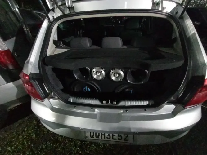 Som automotivo completo