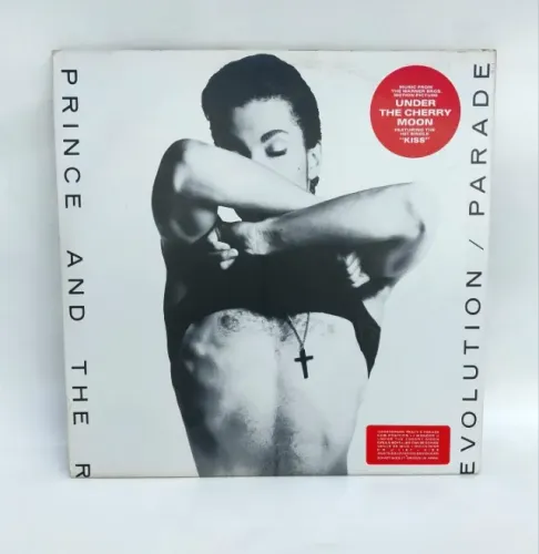 LP EM VINIL - PRINCE AND THE REVOLUTION PARADE