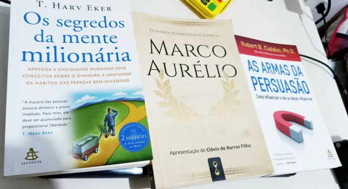 KIT ESPECIAL DE LIVROS - TRANSFORME SUA MENTE, SUA VIDA E SEUS RESULTADOS