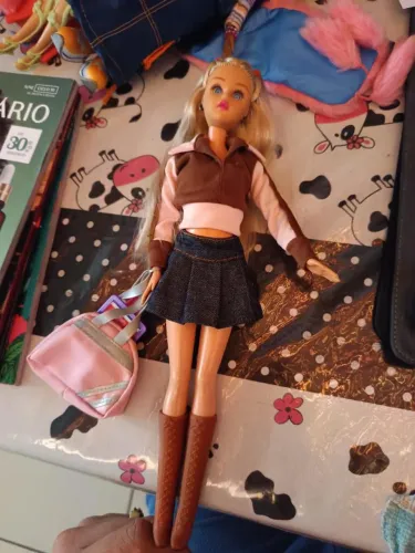 Susi escolar boneca estrela 