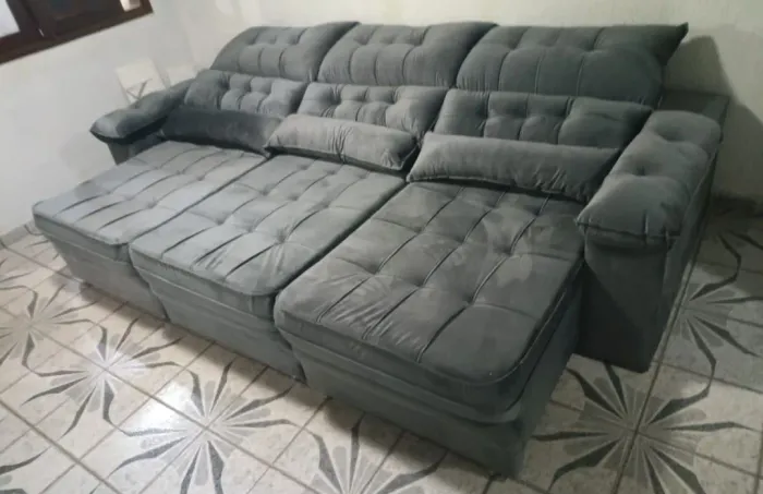 Sofá retrátil reclinável veludo Cinca,marrom e bege