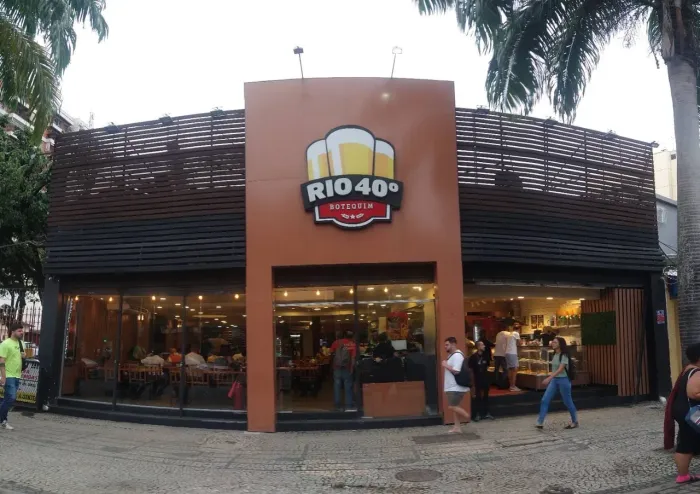 Passo ponto de restaurante pronto em Vila Isabel