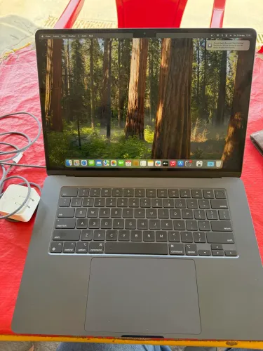MacBook Air M3 15 polegadas 8gb 512SSD