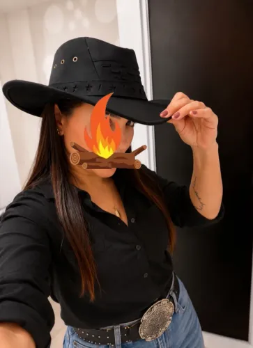 Chapéu de Couro Preto Semi Novo