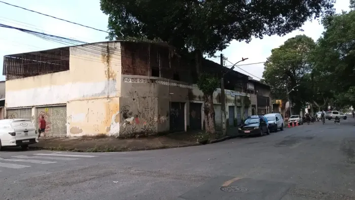 Ótimo Prédio Comercial com 500m em Santo Amaro - Recife - PE