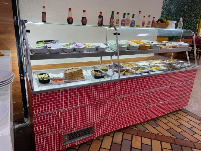 Buffet quente e frio