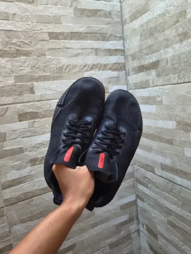 Tênis Barefoot Ultra Fiber Preto Tamanho 42 - Perfeito para Crossfit/Treino