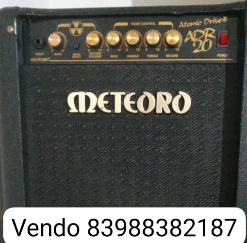 Mesa de som Bering e caixa de som Meteoro e caixa de som 12p e 15p. Otima qualudade.