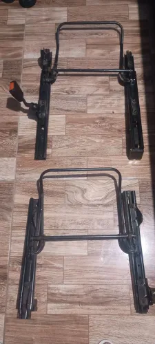 Trilho do banco Corsa