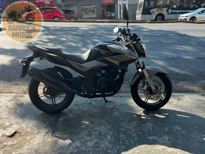 FAZER 250 BLUEFLEX PRETA 2015/2016