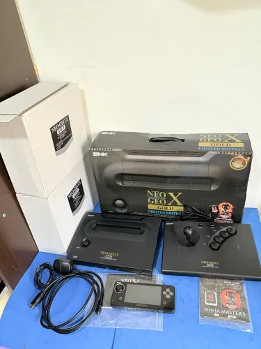 Console Neo geo X gold SNK neogeo